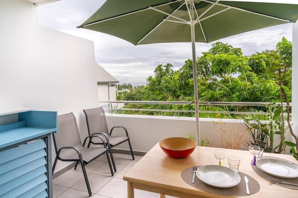 Flamboyant - Studio 2 Personnes Avec Lit De Qualite Hoteliere Separable Pour Couple Ou Amis Avec Tres Belle Terrasse A 12 Min A Pied Ou 4 Min En Voiture Du Lagon De L'Ermitage - St Gilles Les Bains La Saline Les Bains Zewnętrze zdjęcie